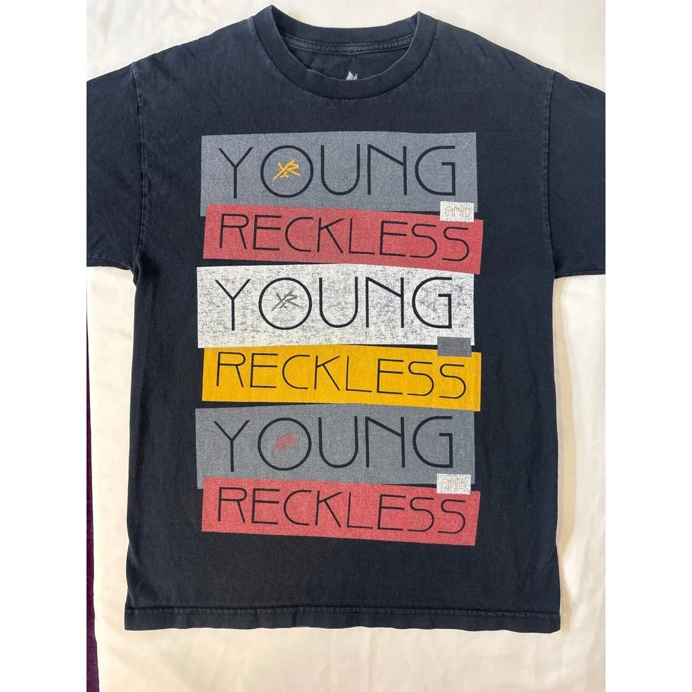 Young & Reckless Mens Graphic T-Shirt Black Stacked Logo Short Sleeve Size M